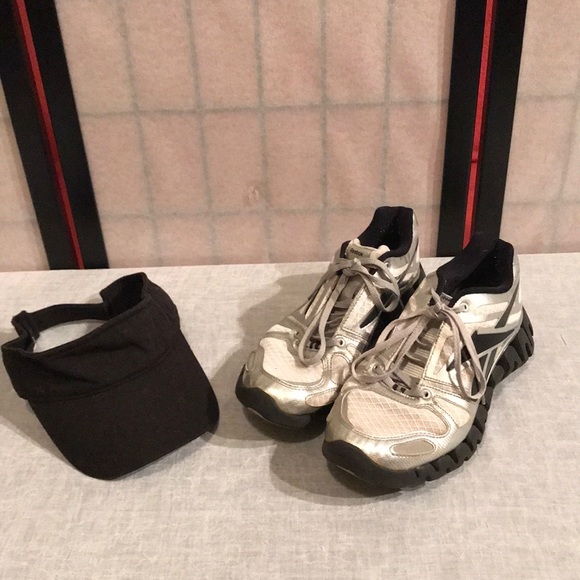 Reebok Other - Reebok zig zag running sneakers